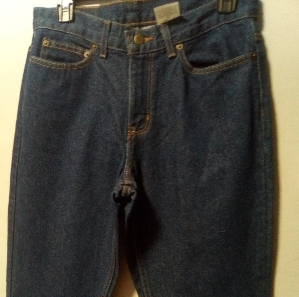 FIO women's blue jeans. NWT. Size 31 waist 34 inseam. (Size 10) - Picture 2 of 6